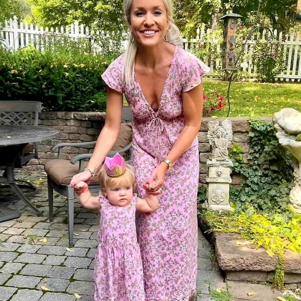 Mommy and Me dresses | Mommy and Me matching outfits | Mommy and me outfits | Mom Daughter Dress | Mommy and Me Gifts | Mother's day gift