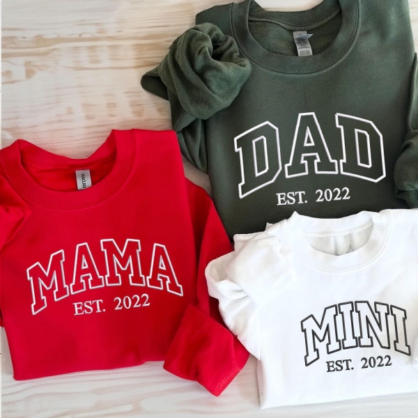 Mom And Dad Mini Sweatshirt | Matching Dad and Baby Sweatshirt | Matching Family Christmas Pajama Shirt | Christmas Gift For Family